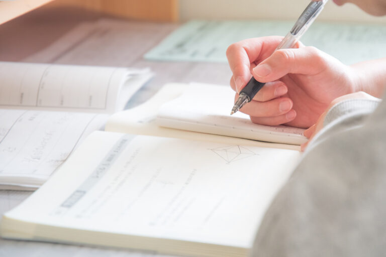 Jak przygotować dziecko do&nbsp;egzaminu ósmoklasisty z&nbsp;matematyki?