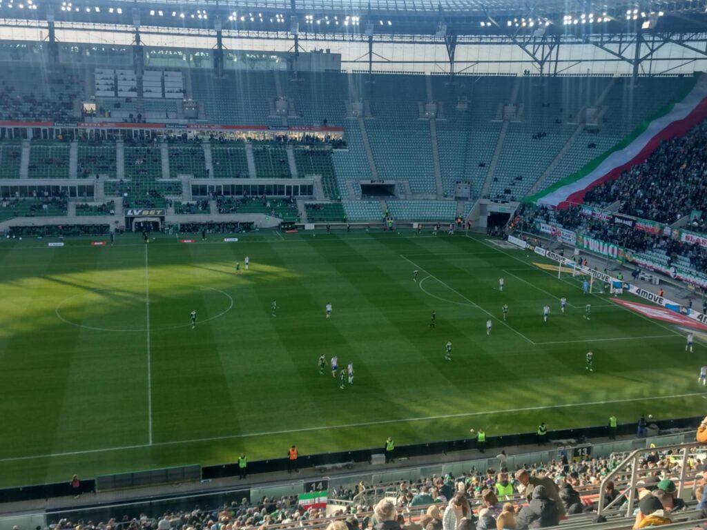 Starcie spadkowiczów w mieście nad Odrą - wizyta na meczu Śląska Wrocław ze Stalą Mielec 10 Retro Futbol ce2d992c a6e8 49aa 93c5 881162913ba7