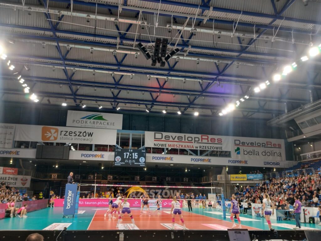 02c59345 13ac 40c4 a253 f978ed0f95ac