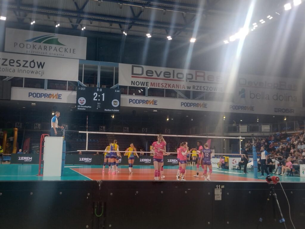 8b5852f0 02f9 4d87 913c c5c8bd5cfe59