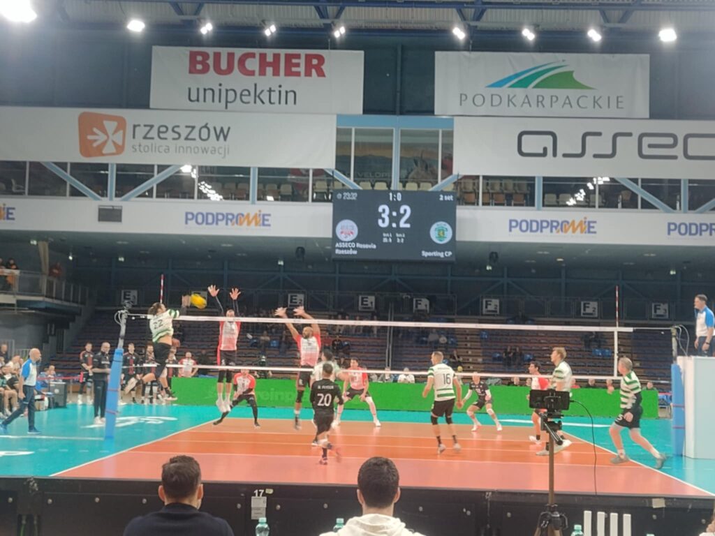 Zwycięstwa nad Projektem Warszawa i Sportingiem CP oraz wielosekcyjne tradycje portugalskich klubów - reminiscencje po meczach siatkarzy Asseco Resovii 3 Retro Futbol a0ec717b a9a1 44c0 a850 06725f287132