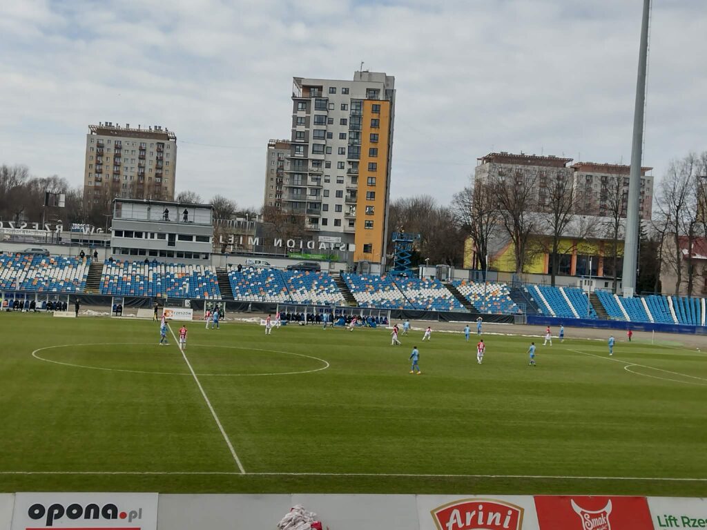 09504a0c a485 469c b52d a9db9e1596b7