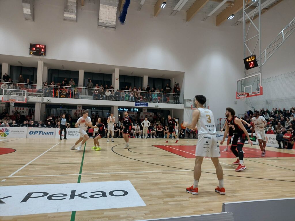 2fb15002 af19 4d10 ba09 8015e6856963