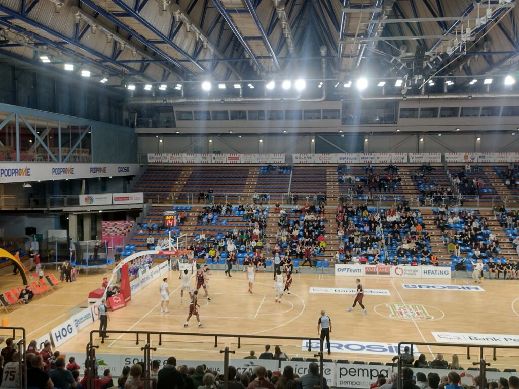 47f12f5e 7f58 4caa a236 a48b178b0c37