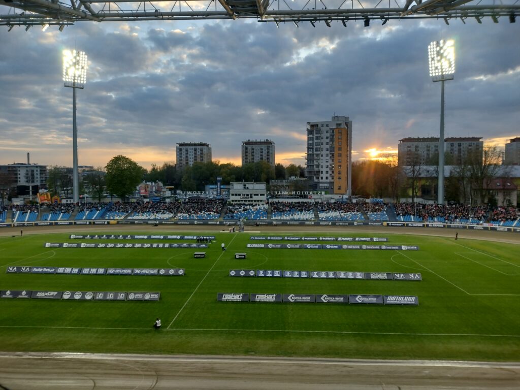 d9109f42 2316 4eb1 96a5 1aceee08f798