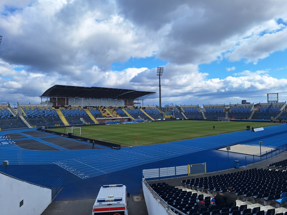 Rekordy frekwencyjne w Bydgoszczy - historia wyjątkowych meczów między Zawiszą Bydgoszcz i Górnikiem Zabrze 1 Retro Futbol image