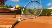 Dlaczego tenis to&nbsp;idealny sport dla każdego? 5 powodów, które cię przekonają