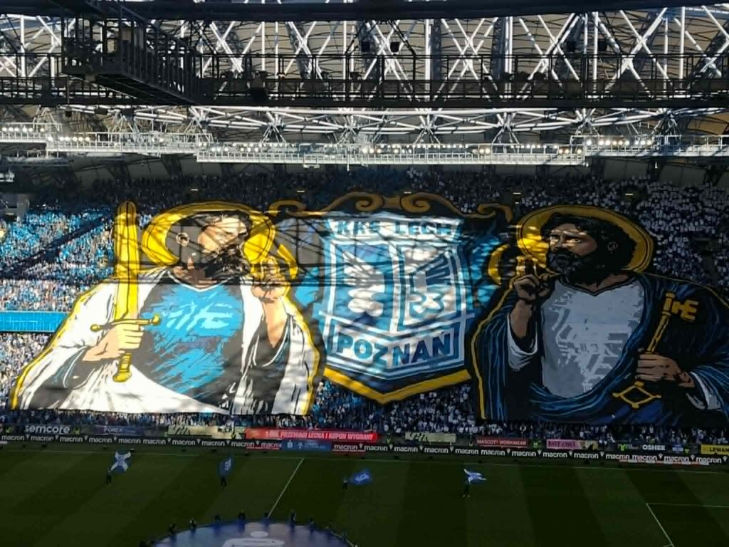 Piłkarska podróż na ligowy klasyk - wizyta na meczu Lecha Poznań z Legią Warszawa 9 Retro Futbol 82ca0a49 e9fa 4b0b a6b6 b1ee43b242d8